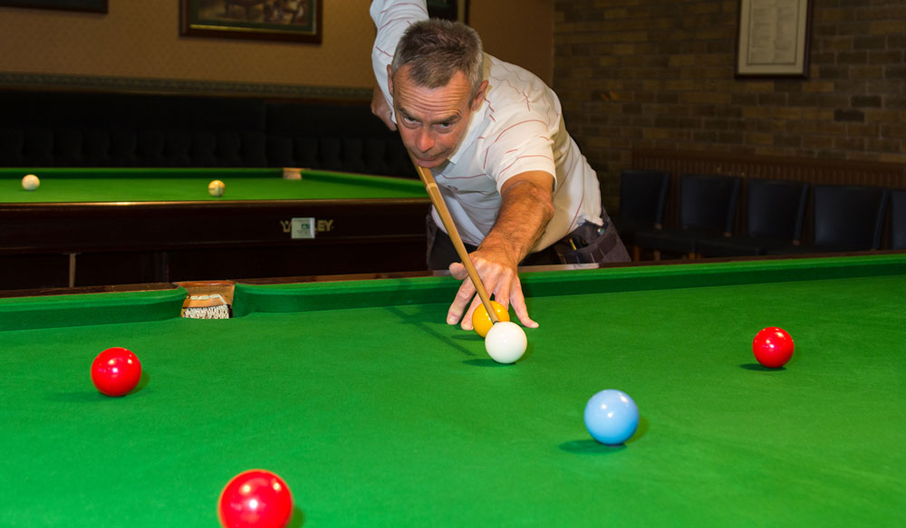 Snooker Coaching Solihull - By EASB trained Steve Paling